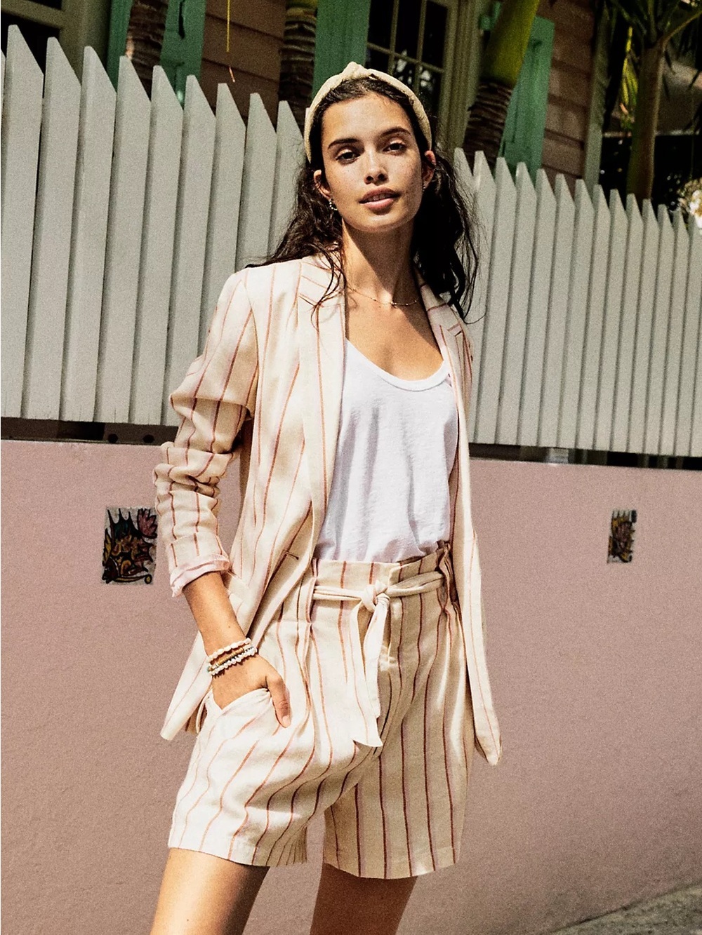 by Anthropologie Edisto Linen High-Waist Paperbag 4.5in Inseam Stripe Shorts 2 - Picture 5 of 11